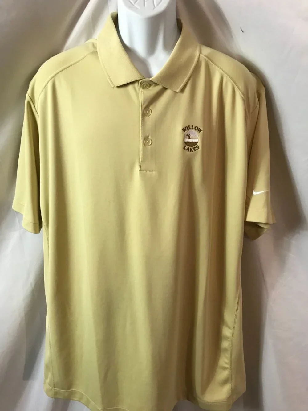 Nike Willow Lakes Golf Club Activewear Athletic Sport Cut Polo Shirt